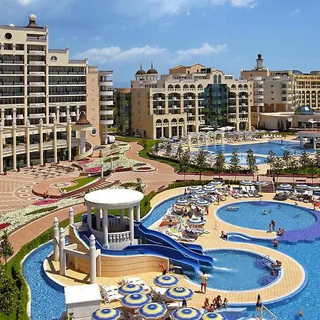 Private In 5-star Sunset Resort, *