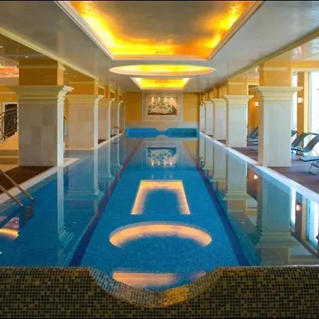 Private In 5-star Sunset Resort, Aparthotel