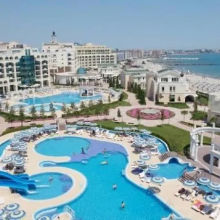 Private In 5-star Sunset Resort,